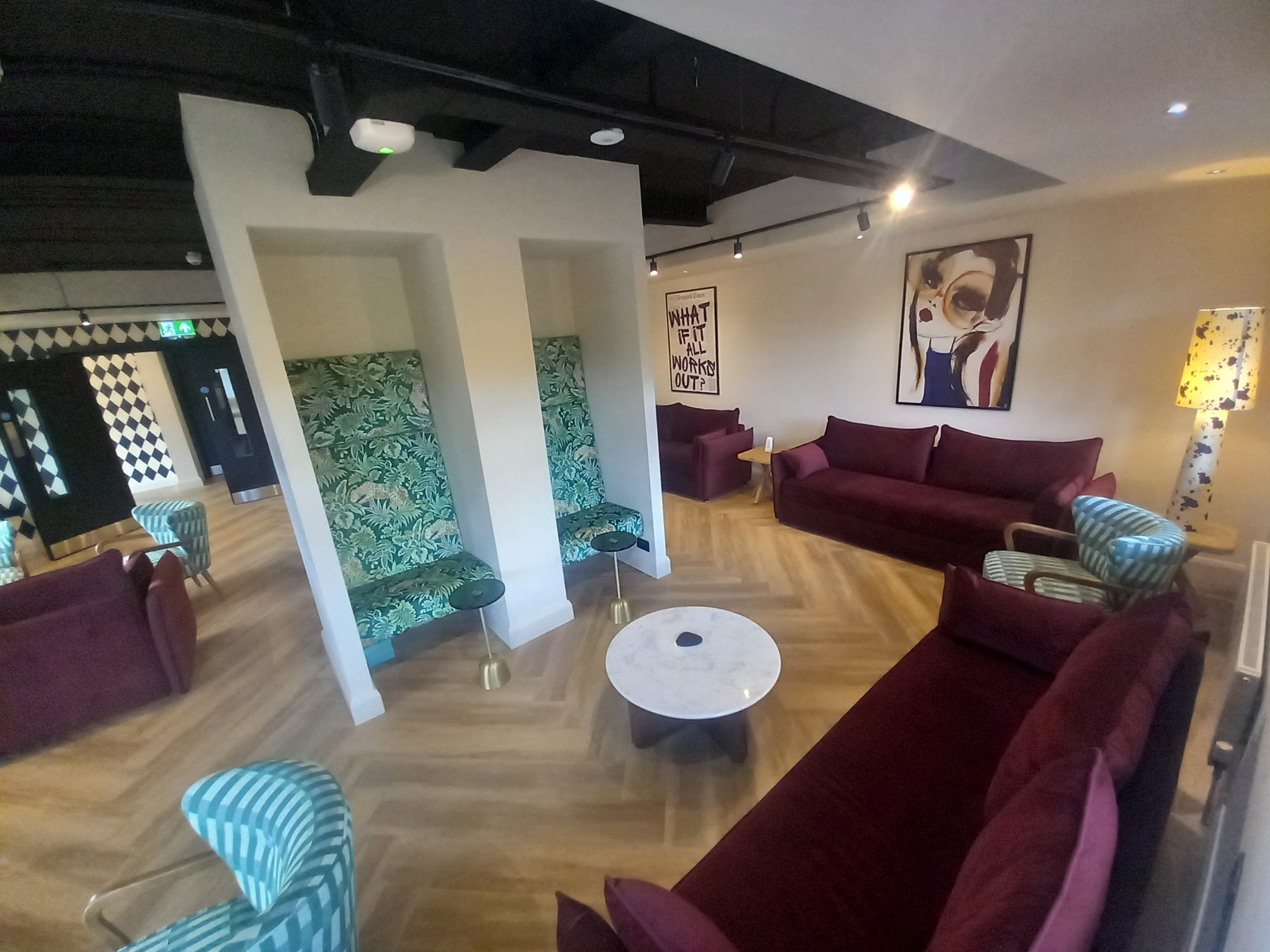 Furnished breakout lounge at Templemore House